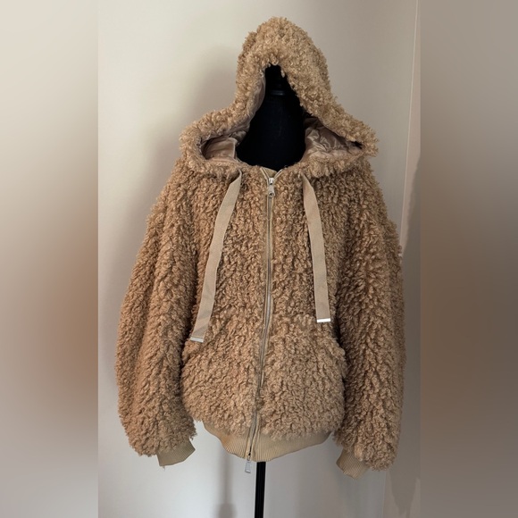 Urban Outfitters Jackets & Blazers - Urban Outfitters Brown Teddy‎ Sherpa Fleece Hooded Zip Up Jacket Women Size S